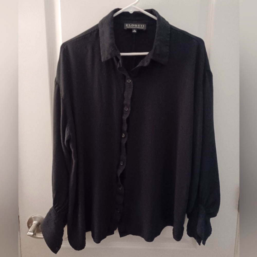 Eloquii long sleeve button up collard top